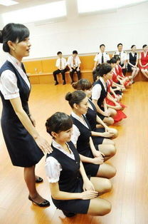 最美大運會頒獎禮儀 卓越背后的禮儀服務精神