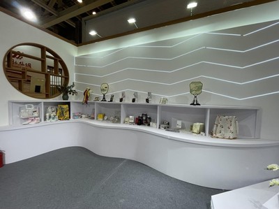 攜文創參展，塑生活美學 江蘇省美術館在蘇州創博會踐行“藝術生活化”